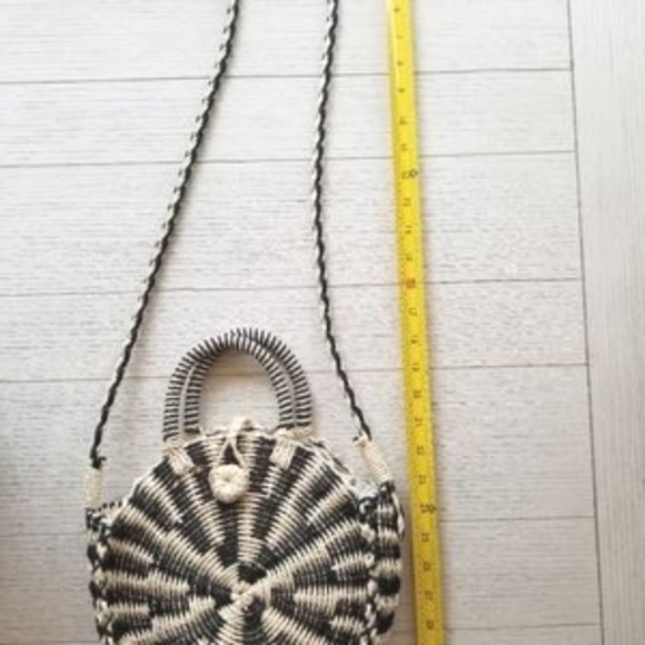 B o h o | Sole Society Round Wicker Purse/Bag - Picture 12 of 14